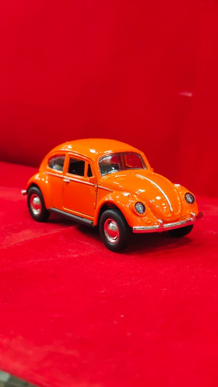 VOLKSWAGEN BEETLE